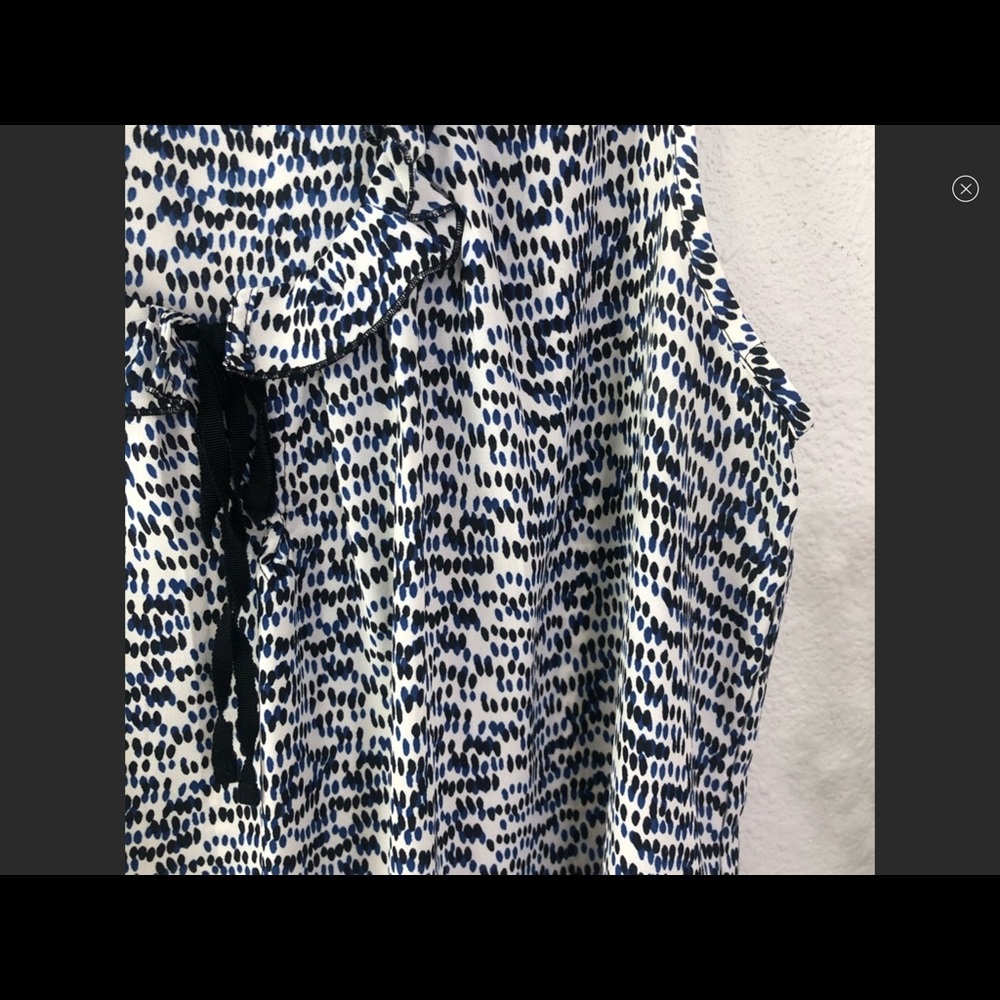 Loft. Size Large...Sleeveless Top - Picture 2 of 5